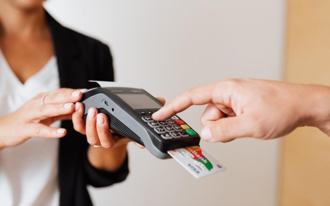Why You Shouldn’t Apply For A Store Credit Card 